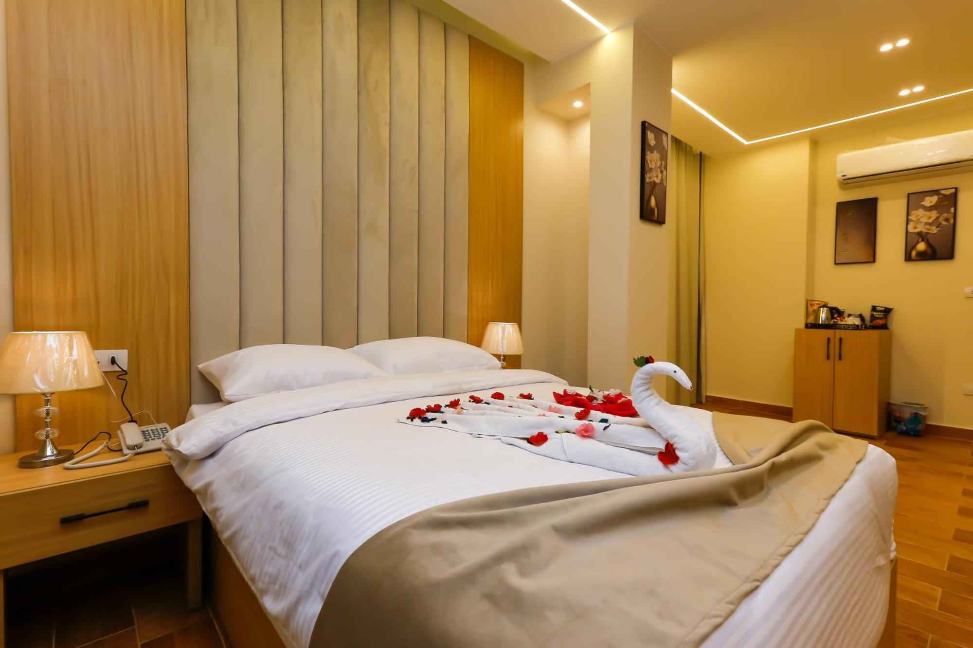 Rizk Pyramids View Hotel Kafret el-Gabal Dış mekan fotoğraf